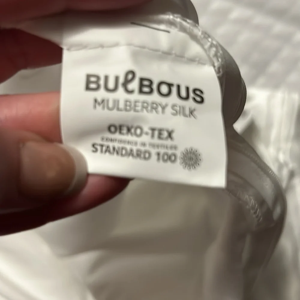 New white silk pillowcase Luxury brand, no packaging